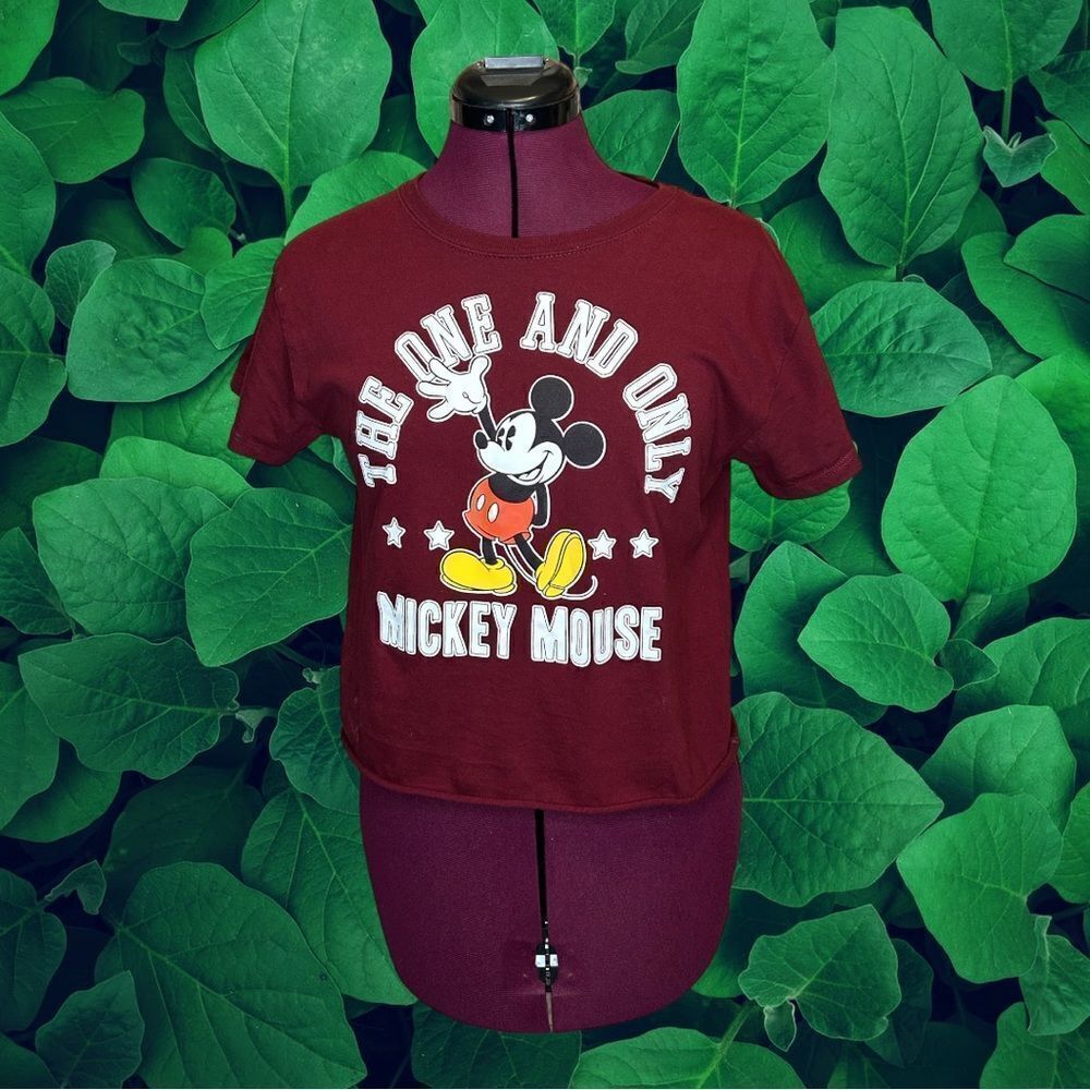 5 for $25🔥Medium Disney Mickey Mouse Maroon Cropped T-Shirt